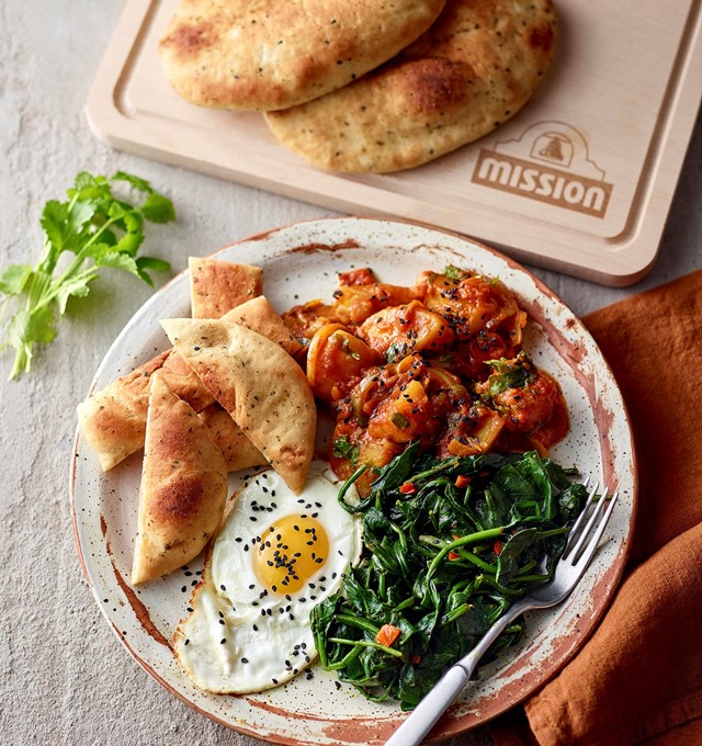 MF48265 Garlic And Coriander Mini Naans Indian Eggs With Soldiers, Bombay Potatoes And Saag 1B