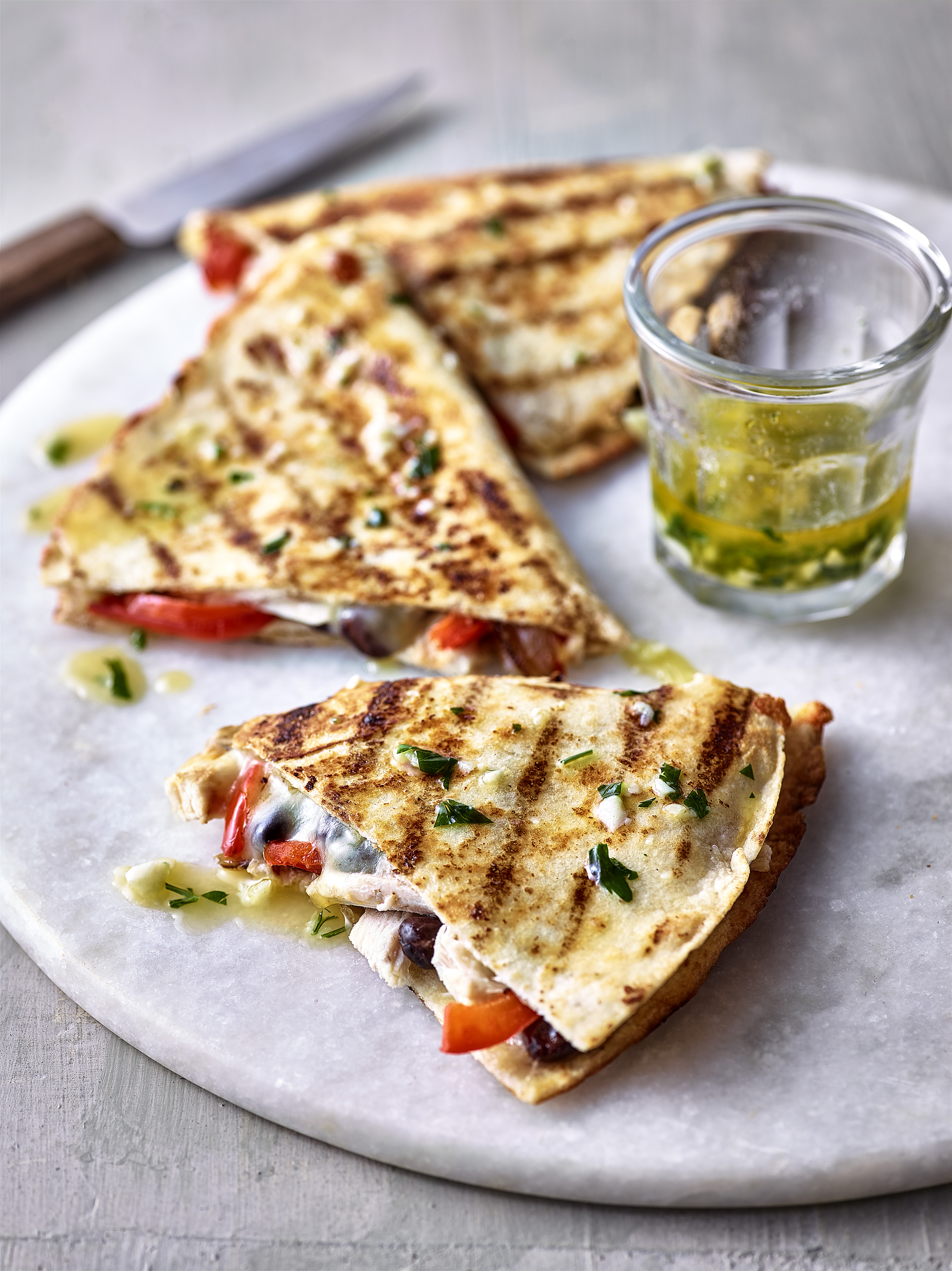 MF80234 Chargrilled Garlic Bread Quesadillas 2